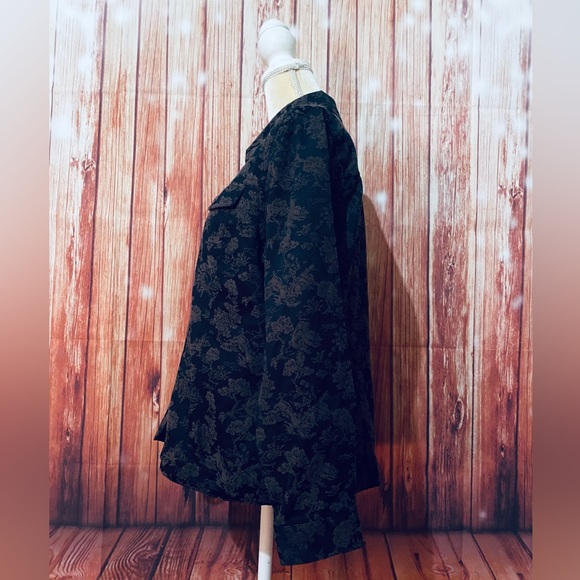 Women’s Medium Jacket Susan Graver ‘Shacket’ Shirt Jacket Brown Black Floral - Picture 6 of 9